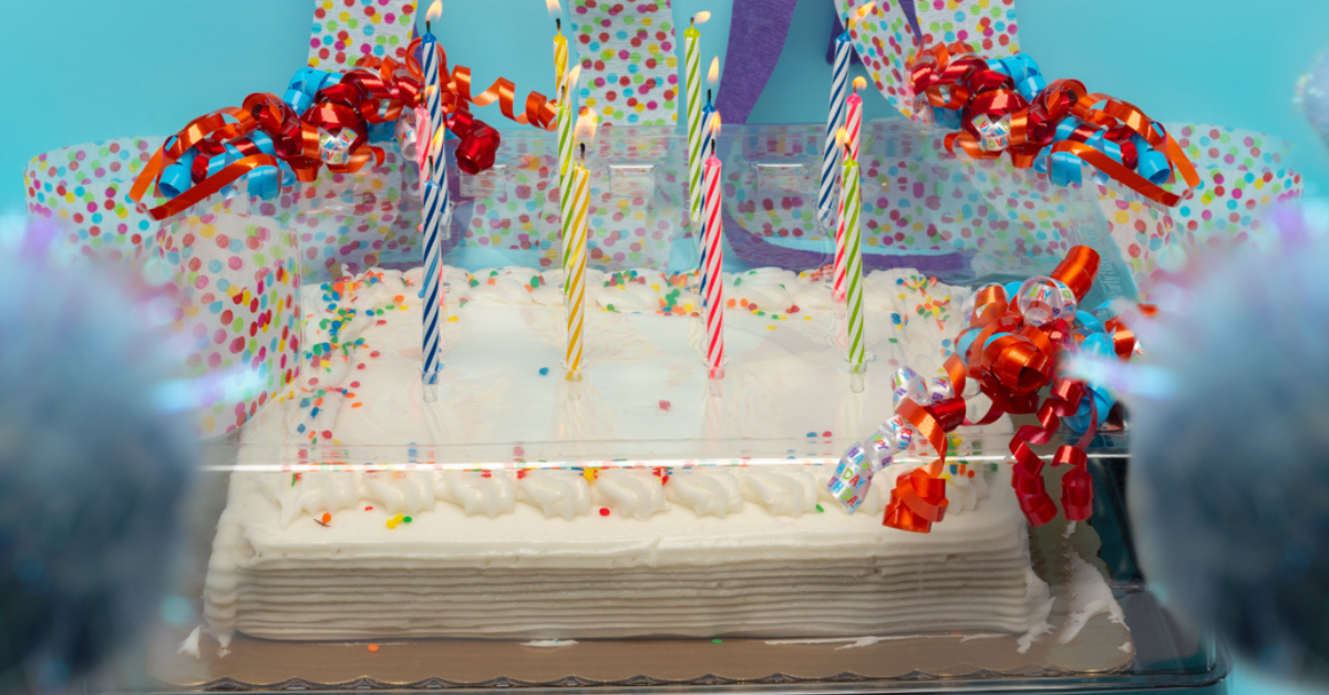 Keep Your Child’s Birthday Cake Germ-Free with a Cake Shield