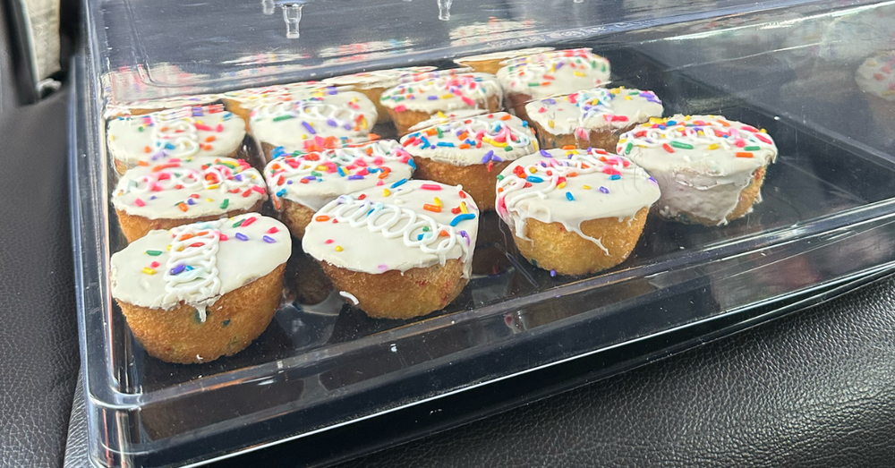 How Party Savior’s Cake Guard Brings Hygienic Innovation to the Party Scene